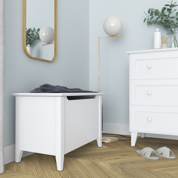 Drewniany kufer Scandi biały